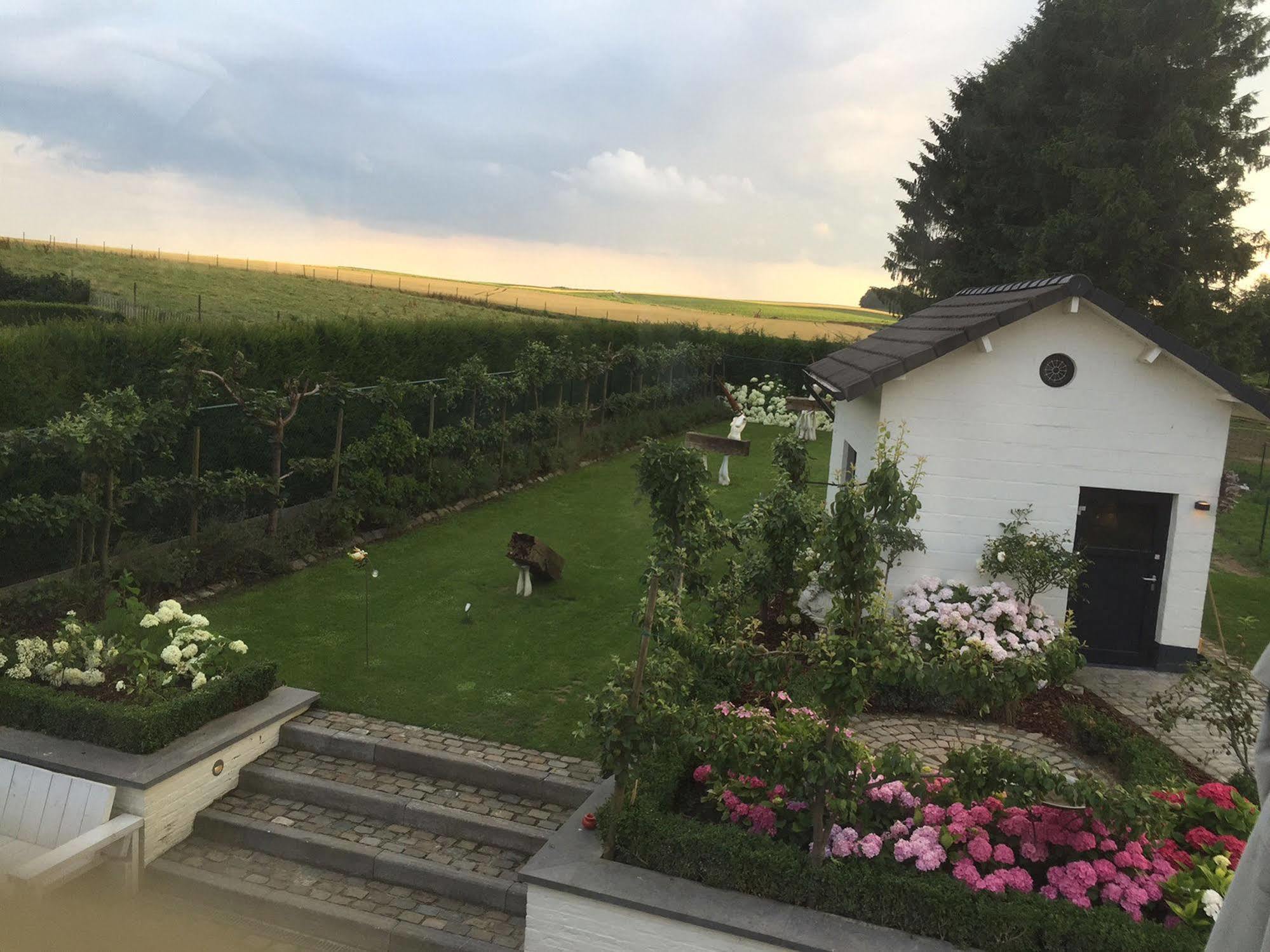 B&B Montenakerhof Римст Экстерьер фото